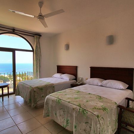 Hotel Caracol Plaza Пуерто-Ескондідо Екстер'єр фото