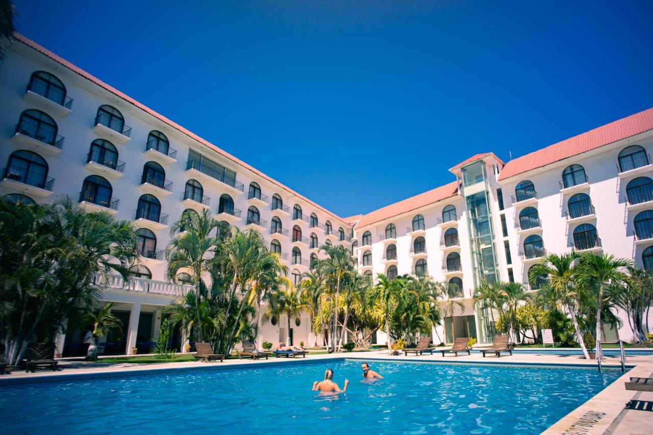 Hotel Caracol Plaza Пуерто-Ескондідо Екстер'єр фото