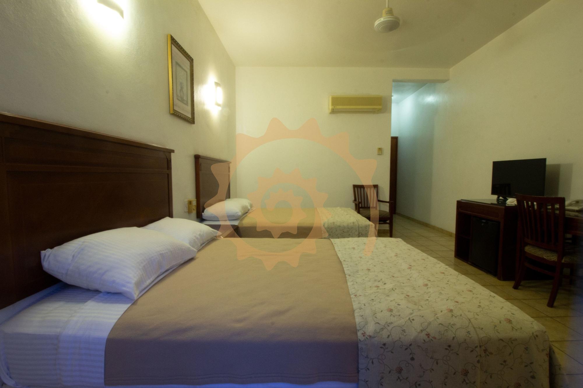 Hotel Caracol Plaza Пуерто-Ескондідо Екстер'єр фото