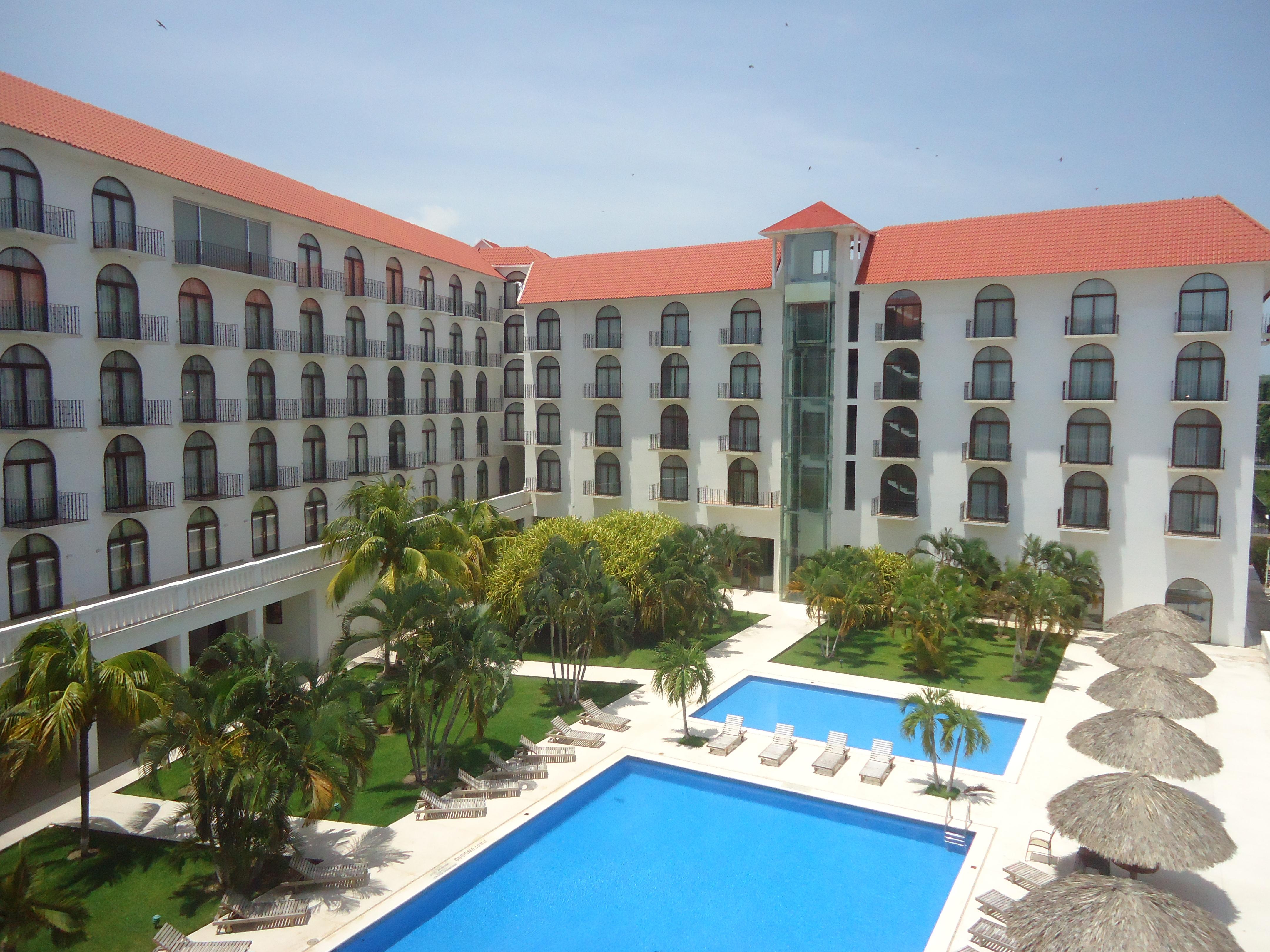 Hotel Caracol Plaza Пуерто-Ескондідо Екстер'єр фото
