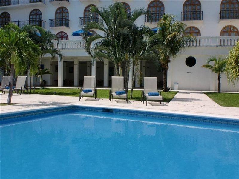 Hotel Caracol Plaza Пуерто-Ескондідо Екстер'єр фото
